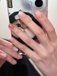 -小羽毛美甲美睫