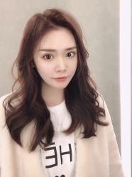 -变画·发型STUDIO