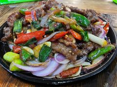 -朋友圈概念餐厅(象山万达广场店)