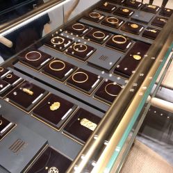 -周大福CHOW TAI FOOK(万象城店)