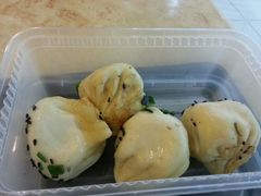 生煎包-老上海食惠裡小籠包生煎包