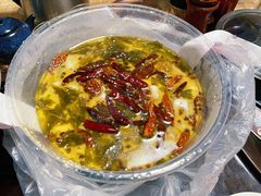 -江渔儿酸菜鱼专门店(明珠广场店)