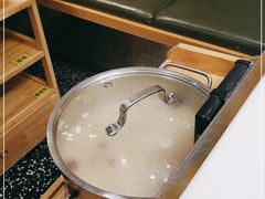 -洪氏嗨捞·猪肚鸡火锅(阳光天地店)