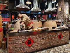 -破瓦寒窑·地摊烤羊排