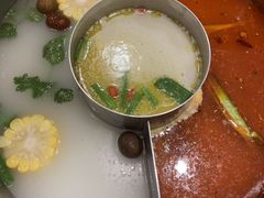 -江小渔鲜鱼火锅(冠亚星城店)
