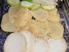 -鹤江桥·红油牛肉粉(SKP店)