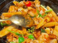 -得意啫·广东啫啫煲(前海HOP店)