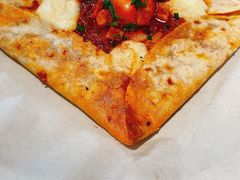 北非魔鬼蛋脆飞饼披萨-娜娜家•Nana And Her Friends Restaurant(小寨原力场店)