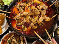 -鸿顺老铁锅美蛙鱼府(解放碑店)