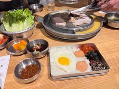 -姜虎东白丁烤肉(虹桥天地店)