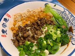 成都担担面-宽窄巷成都菜(青岛路万达广场店)