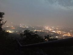 -紫金山山顶公园