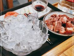 -毛辣果·贵州红酸汤牛肉火锅(西单店)