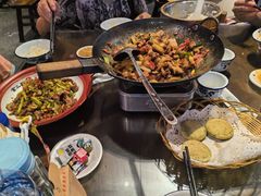 -富正毅三下锅·湘西韵味(天门山索道店)