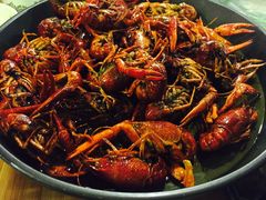 -去吃小龙虾·江湖菜·烧烤(南滨路店)