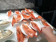 -雍容荟帝王蟹活龙虾展台自助(IFS黑金店)