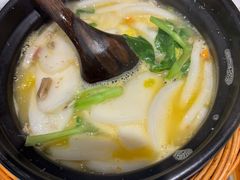 -馋三尺蟹粉小笼(人民广场店)