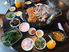 黑猪猪颈肉-火炉乡