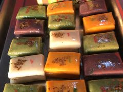 -平望服务区·停车场