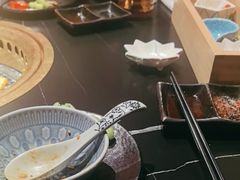 -山川小町·极番烧肉(新地假日广场店)