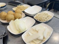 -光头药膳鸡(莱茵小镇店)