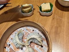-乐忻皇朝(上海中心大厦店)