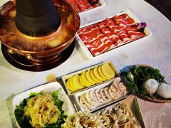 -羊家胡同·龙虾烧烤火锅(龙汇路店)
