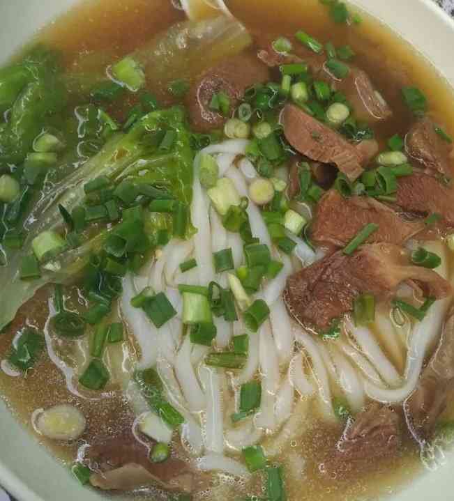 打分 「电白牛腩粉」「湖南芷江鸭粉」「牛腩拼鸭子粉」都是非常不错