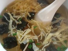 -笑来喜馄饨小笼工坊店(湖滨街店)