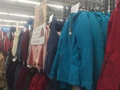 -迪卡侬(顺峰山店)