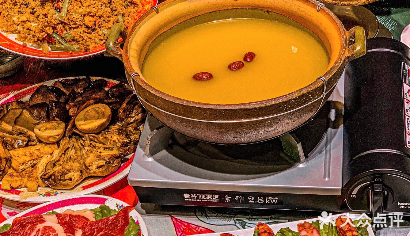 秦皇岛探店｜冬日氛围🍲超港式牛腩打边炉