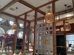 -三人行骨头王火锅(长寿店)