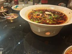 -川流不息·地道川菜·小龙虾(新松江路店)