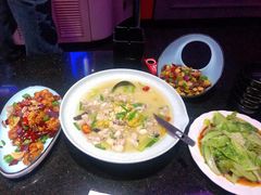 -欢唱KTV(东街店)