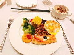 -美食汇自助餐厅(兰州万达文华酒店)