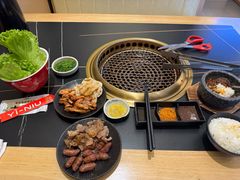 -極屋鮨牛 · 烧肉酒场(时代C馆店)