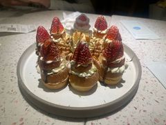士多啤梨忌廉华夫-BE BRIGHT KITCHEN(正佳广场店)
