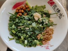 -忘情水鱼头·鲜鱼火锅(滨江中路店)