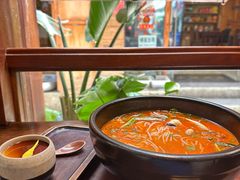 -银米·云南传统过桥米线(双廊黑金冠店)