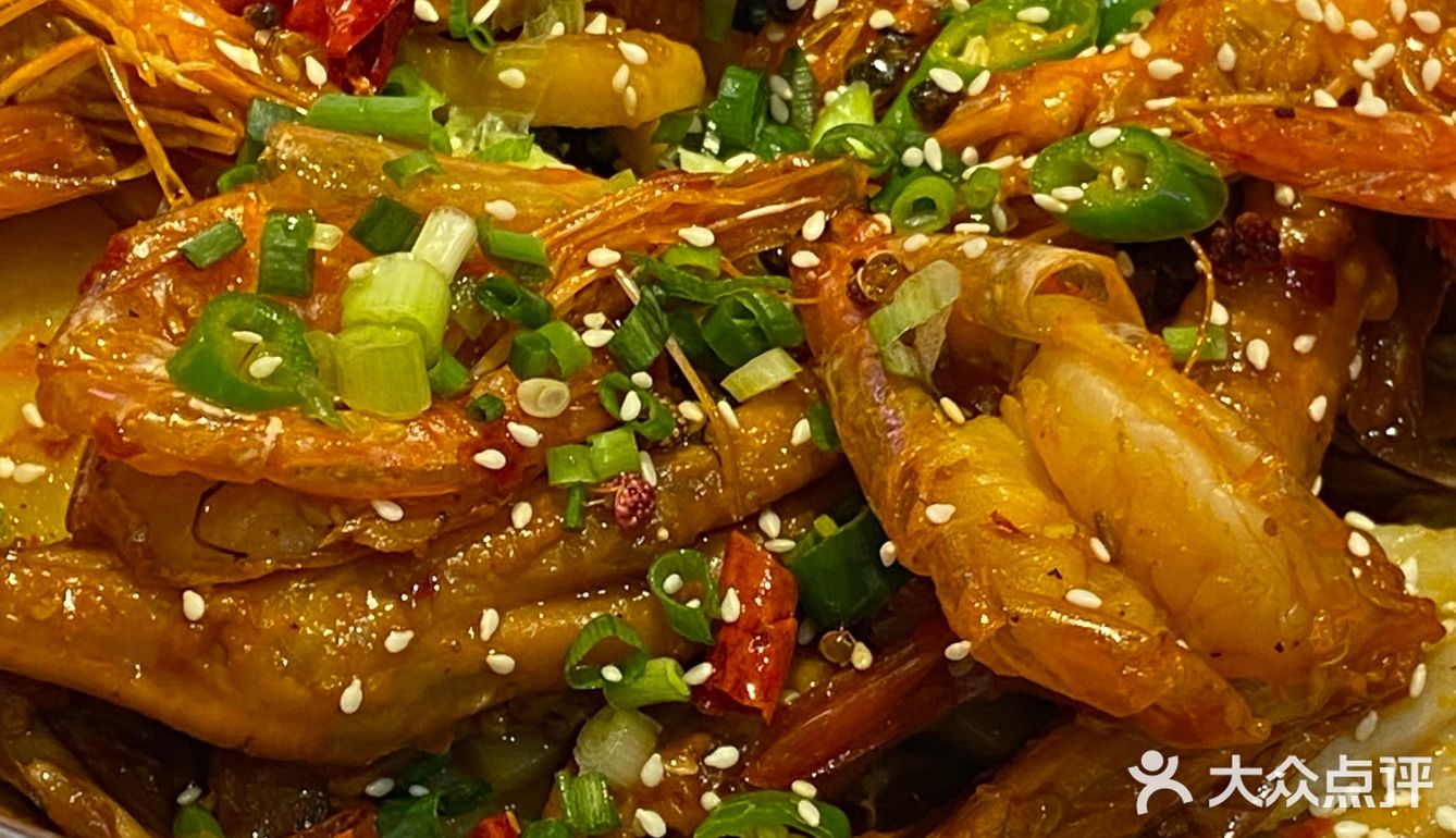 本来想点份「鲜椒麻麻鸡」