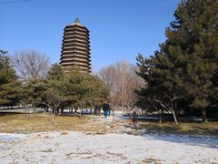 -玲珑塔公园