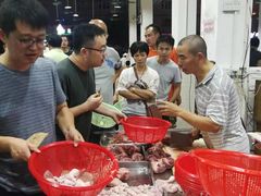 -标记美食新鲜猪杂(兴南大道店)