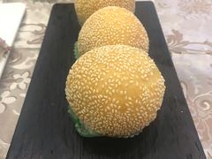 红豆煎堆仔-新兴家喻酒家·羊城名宴(昌岗店)