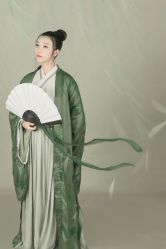 点击看大图 -盘子女人坊古装写真摄影(南京总店)