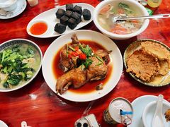 -芦茨金富饭庄·25年老字号·专做稻草鸡