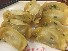 -小姜锅贴(凤凰街店)