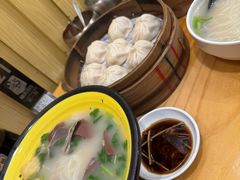 -龙咆汤包·手工现包小笼(拱北口岸店)