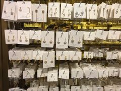 -泰康仰忠精品批发城