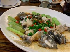 鲜花椒蒸鱼-猪肉婆私房菜(容桂总店)
