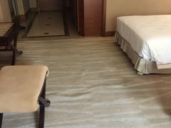 -鹤山碧桂园凤凰酒店